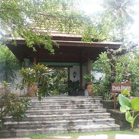 Puri Brata Hotel Parangtritis Exterior photo